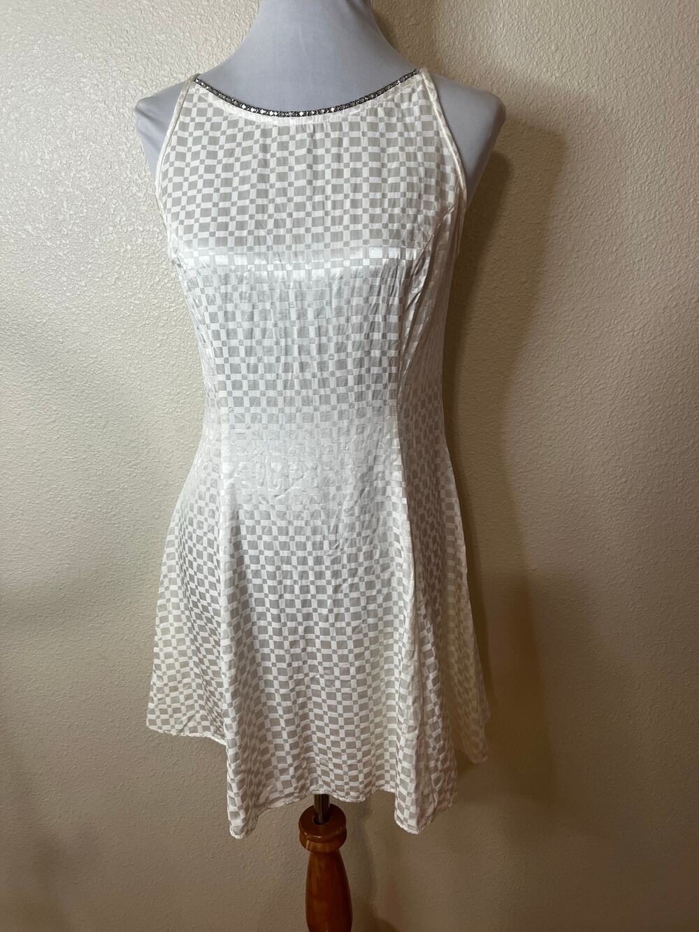 Jessica McClintock Gunne Sax white checkered satin necklace fit & flare dress 9
